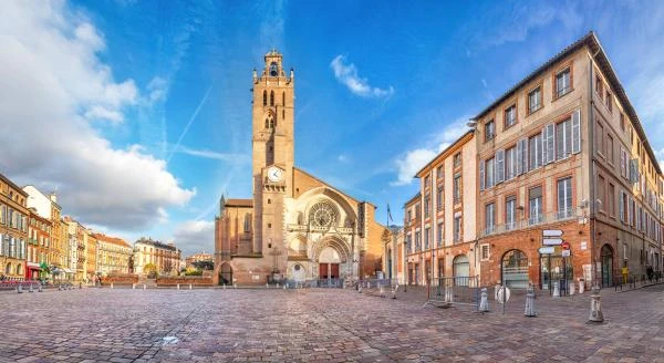 Place Saint-Etienne de Toulouse