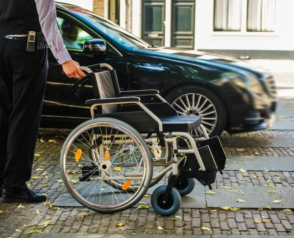Besoin d’un transport conventionné fiable pour vos soins avec TAXI URBAIN DU MIDI ?